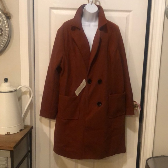 Coat - Picture 4 of 8